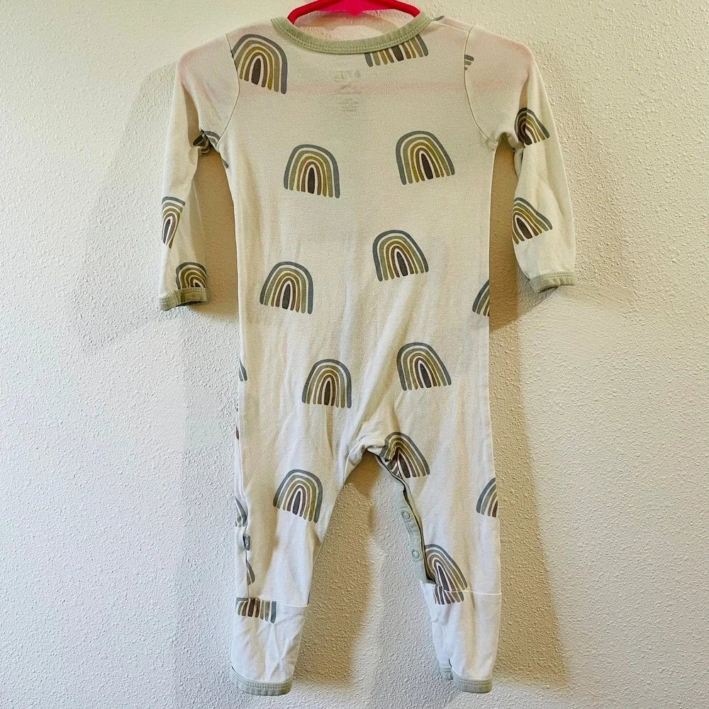 Kyte Baby Romper Cream Earthy Rainbow Bamboo Snap Pajamas Kids 6-12M Boho